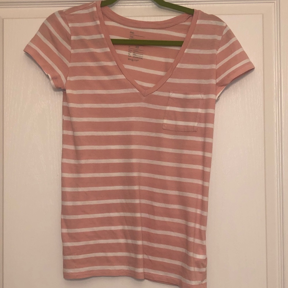 XS Pink and White Striped GAP T-shirt